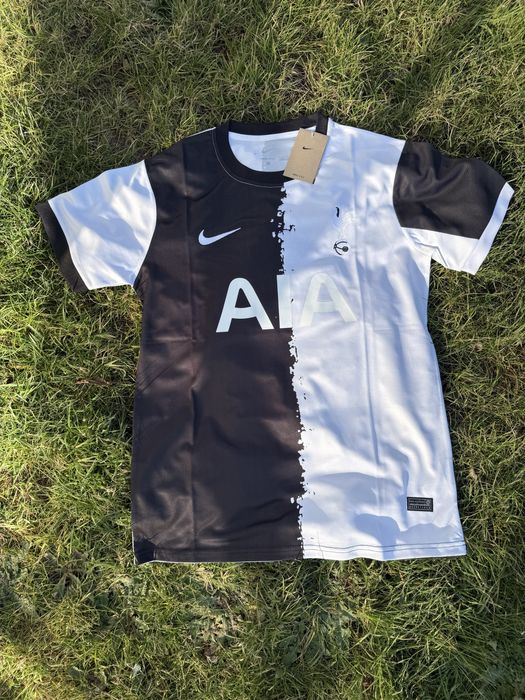 Футболни тениски на отбори