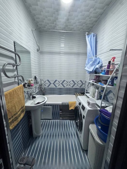 Сергели 9 худуд 2/2/7. 56 кв сквазной можно ипотеку