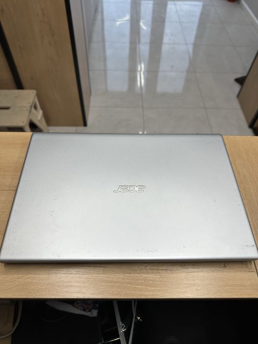 Acer Aspire 3 - Intel Core 15- 1135G7 /16Gb/SSD 512gb/Iris XE Graphics