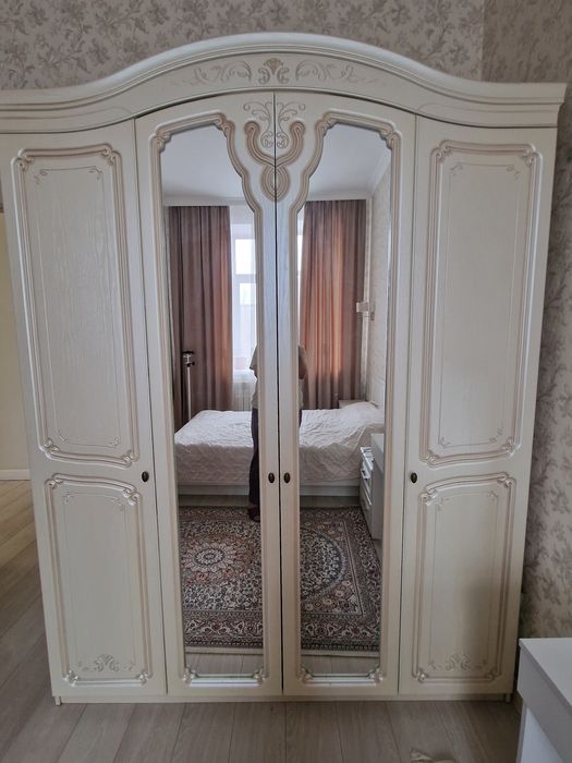 шкаф, б/у, в хорошем состоянии