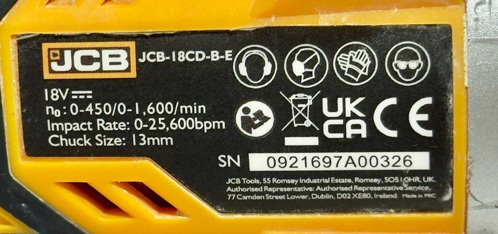Акумулаторен ударно-пробивен винтоверт JCB 18CD-B-E