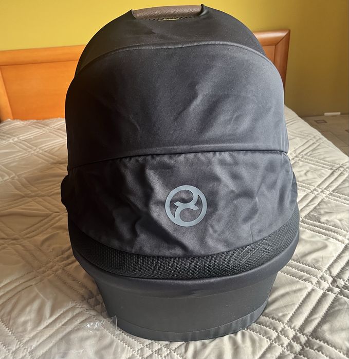 Кош за новородено Cybex Melio