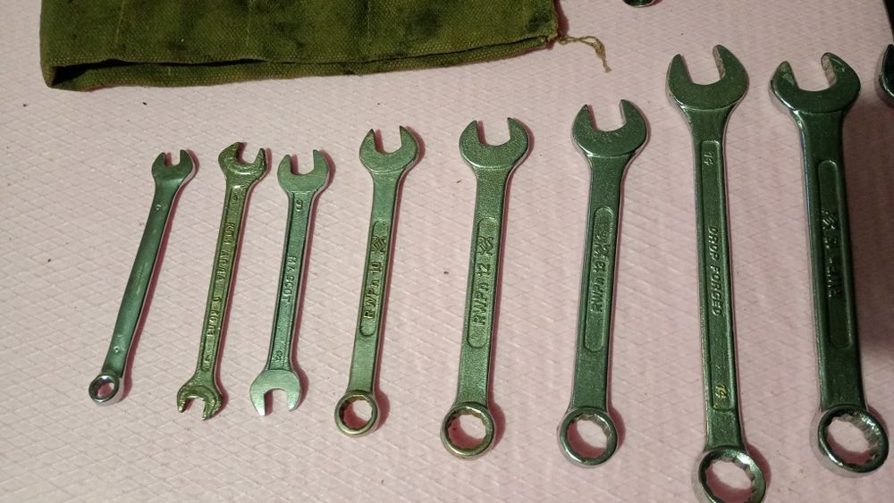 Стари гаечни ключове + бонуси
