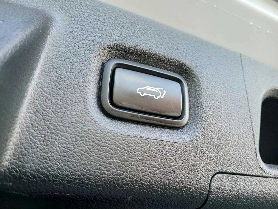 Подержанный автомобиль