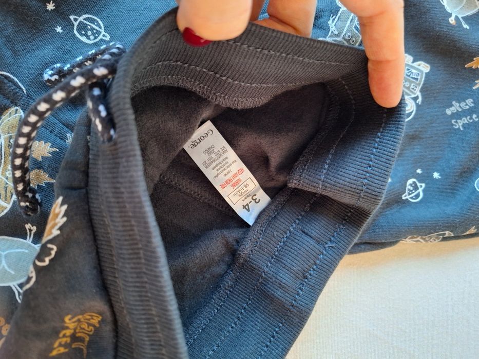 Нови детски дрешки размер 3-4 години