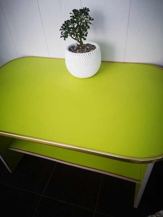 Стол для младшеклассника