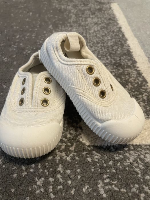 Tenisi fetite nr. 18/19 H&M