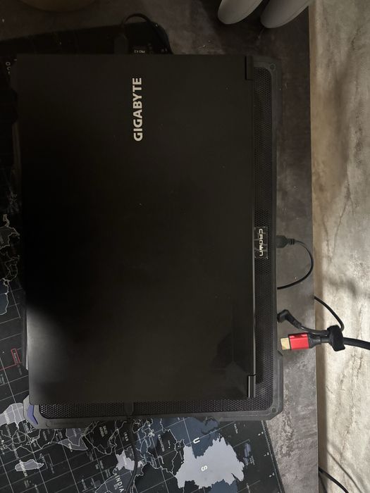 Ноутбук Gihabyte g5 mf