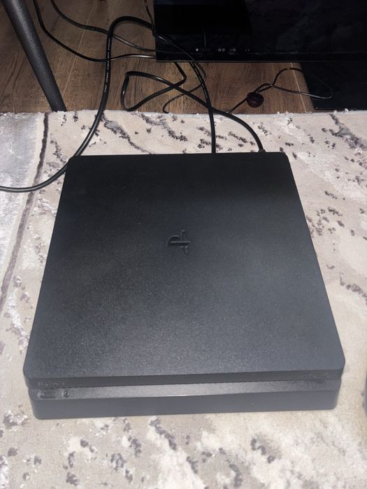 Продам playstation 4 slim и телевизор SONY с смарт приставкой