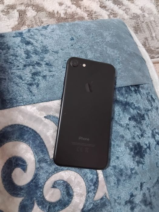 Айфон 7,32памяти,