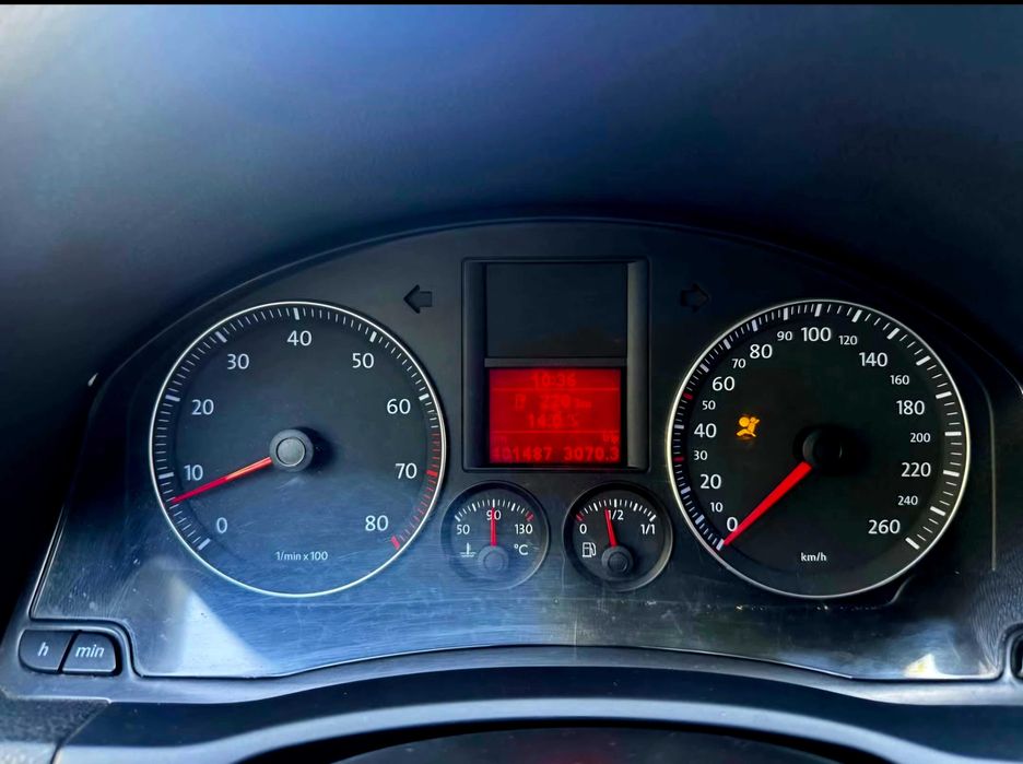 VOLKSWAGEN Jetta 2009 — imagine 3