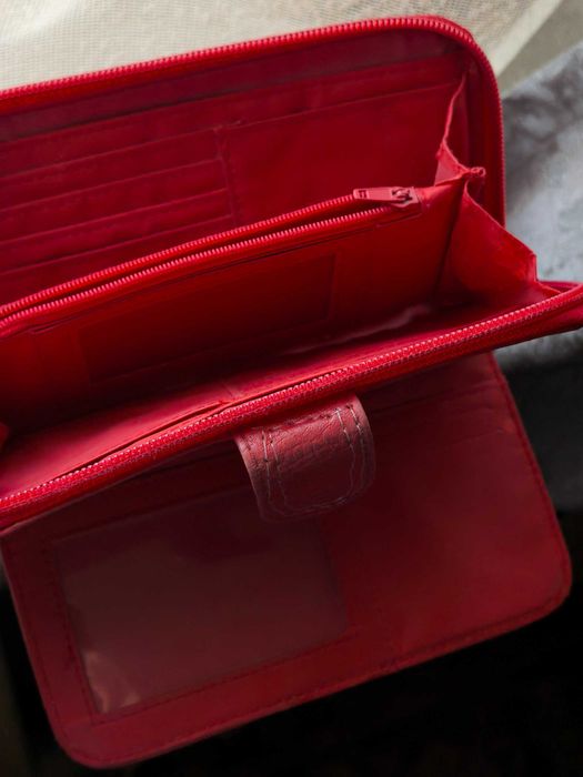 Женские сумки и кошелек