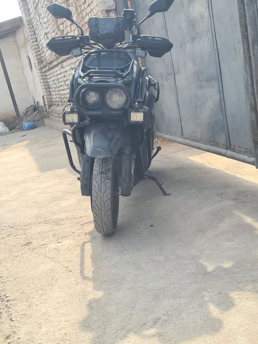 Tank skuteri sotiladi