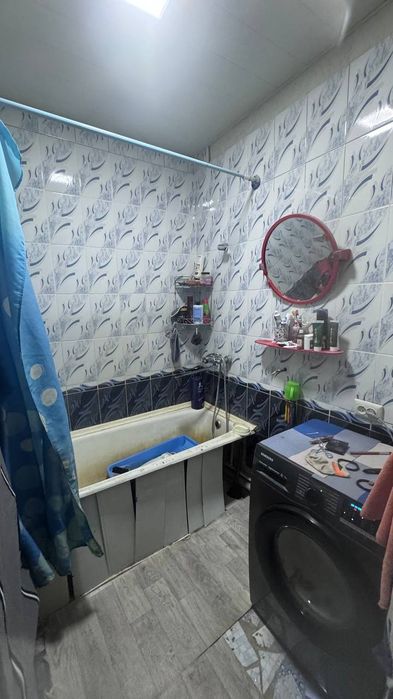 Четырех-комнатная 100м2 в Мирабадском балкон 2 на 6