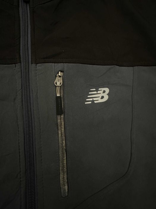 Jachetă Softshell Bărbați New Balance – Stare Foarte Bună