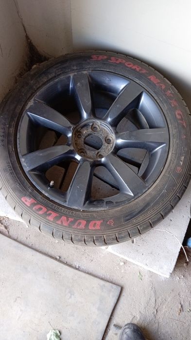 Продам резину на дисках б/у  R18