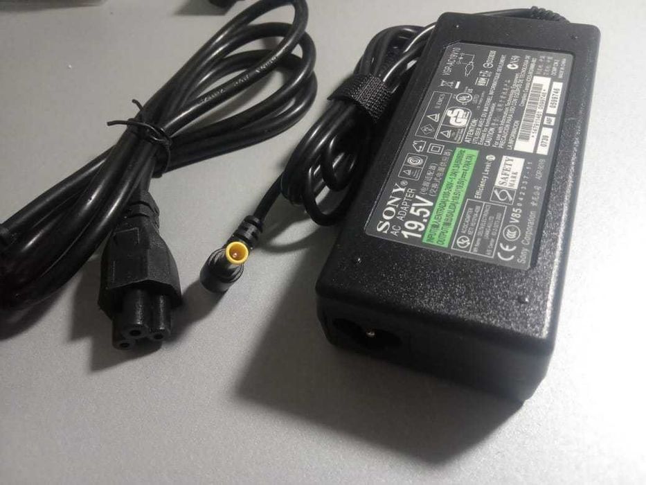 от SONY адаптер - блок питания