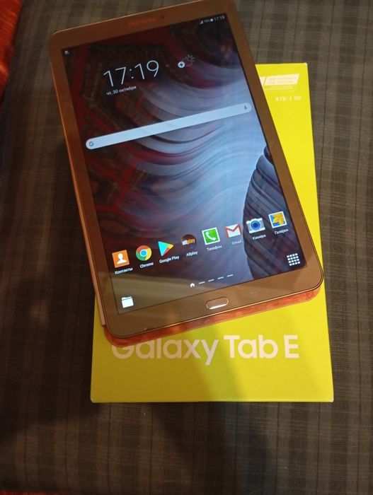 Продам планшет  Samsung Tab E