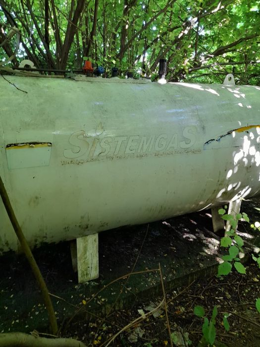 Bazin  gaz 3000 l