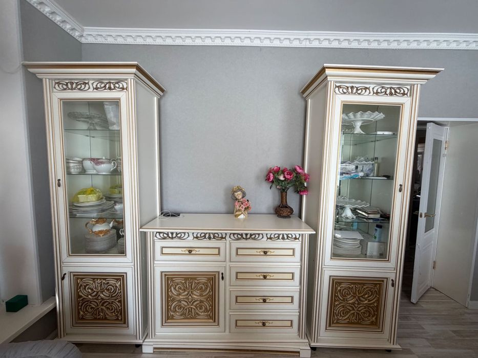 Мебель в хорошем состоянии.