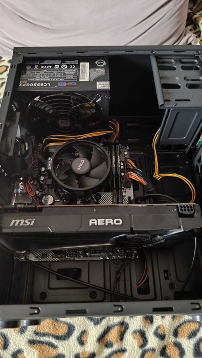 компютър за игри- Ryzen 5 2600 - GTX 1070 8GB - 16GB рам - 512 m.2 SSD