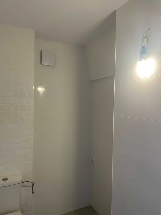 Apartament 4 camere cu vedere spre Catedrala Reintregirii-Cetate, Alba Iulia. Bloc reabilitat termic, et. 6/8, renovat complet, nemobilat.