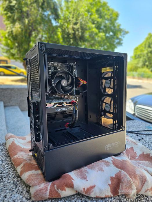 Настолен геймърски компютър