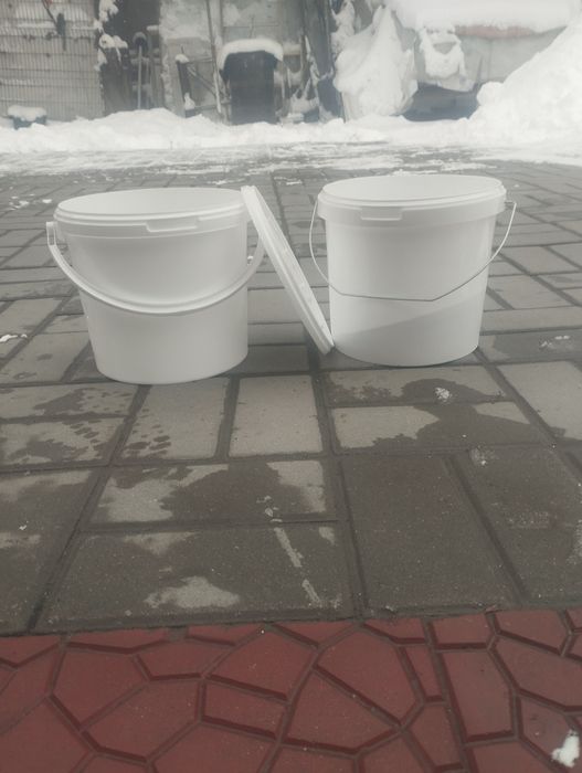 Пластиковые ведра