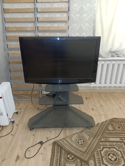Продам телевизор Астана