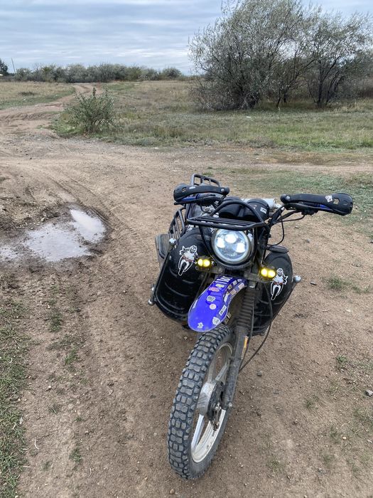 Продам мотоцикл 200сс