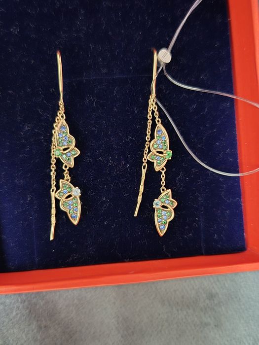 Новые золотые серьги протяжки Бабочки