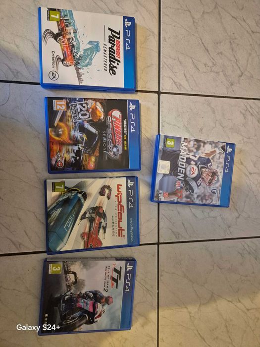 Playstation 4 и игри