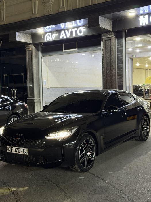 Kia Stinger 2023 — 2