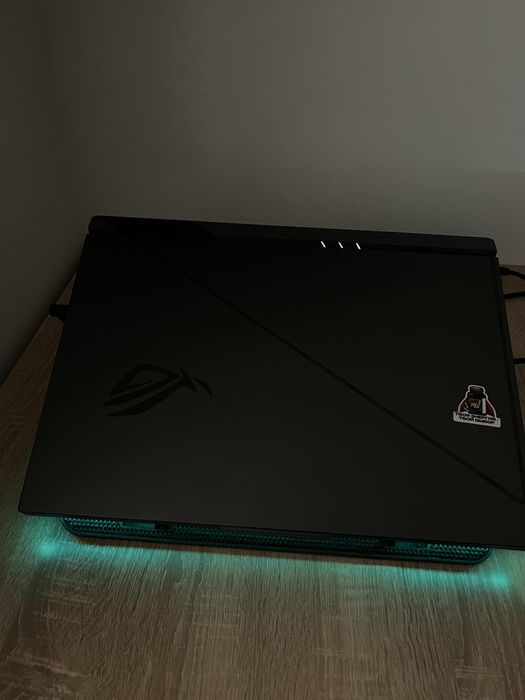 Asus ROG strix g18