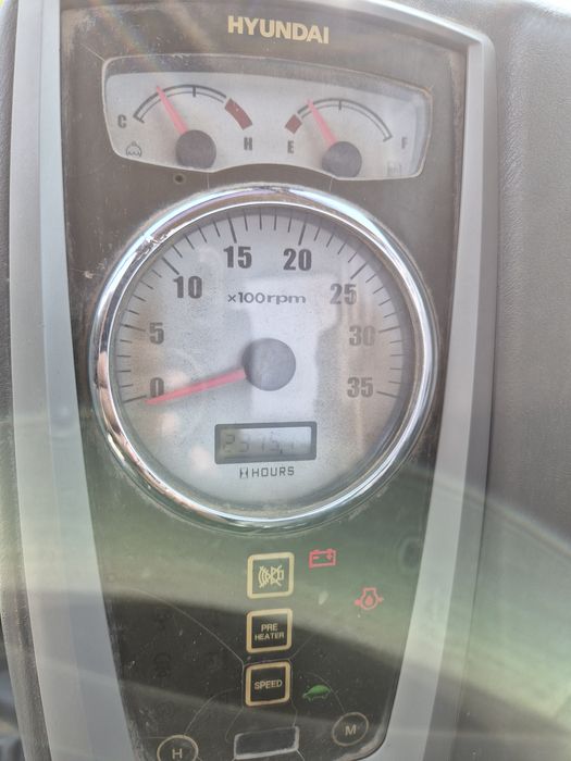 Hyundai R555-7 ekskovator