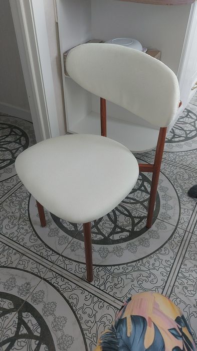 Продам стулья 4шт