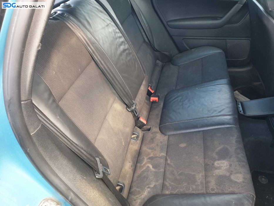 Bancheta Spate Sezut cu Spatar Fara Incalzire S-Line Sline Audi A3 8P Hatchback 4 usi 2004 - 2013 [C7925]