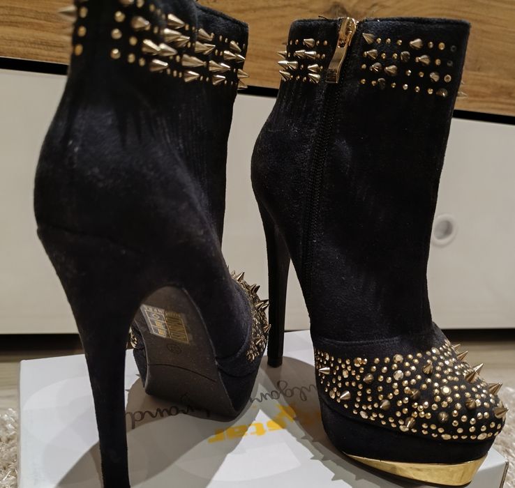 Елегантни обувки