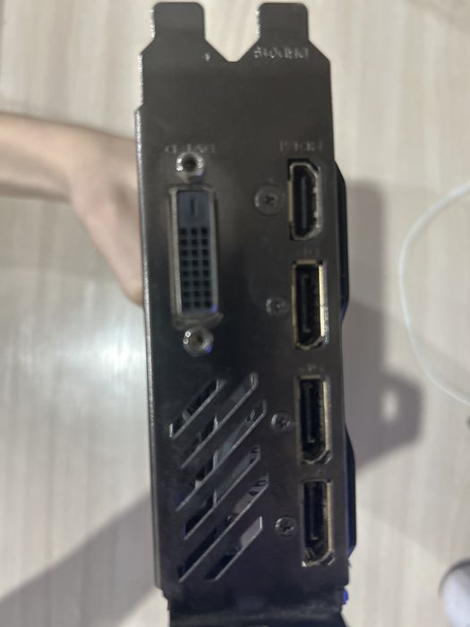 Продам виделкарту 1070 8gb