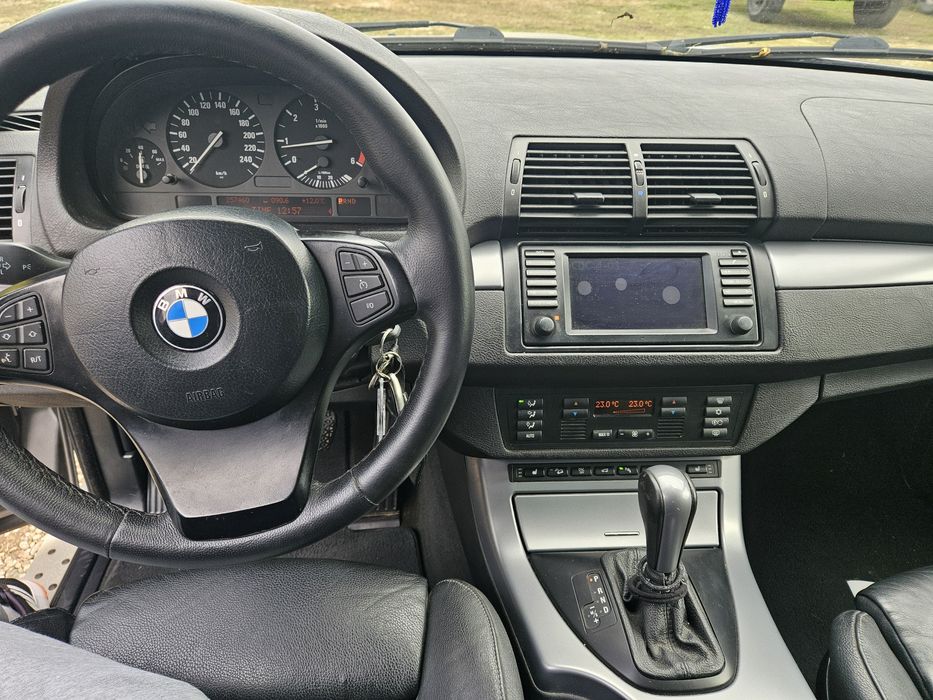 BMW x5 E 53,an fabricație 2005