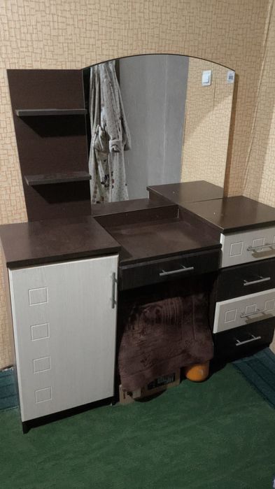 Спальный гарнитур в хорошем качестве