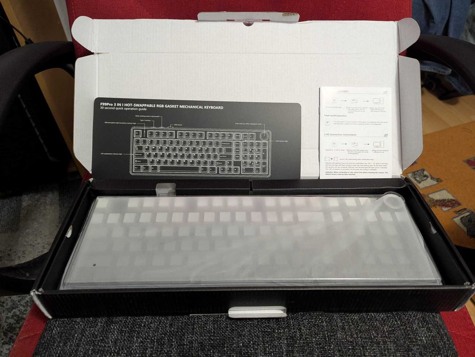 Tastatura noua AULA F99 PRO Mecanică 96% cu Montare Gasket, Hotswap, RGB