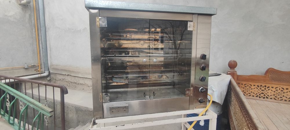 Grill Apparat sotiladi