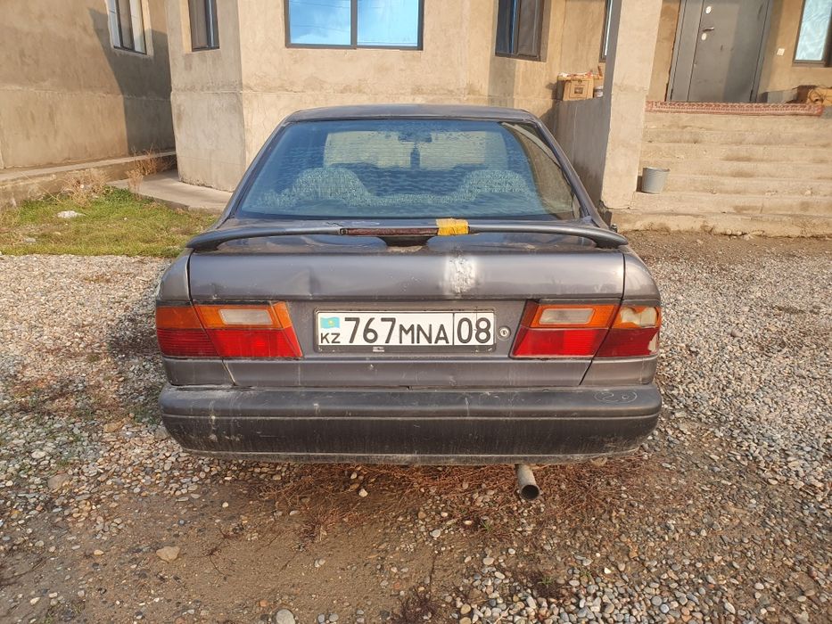 Ниссан Примера седан