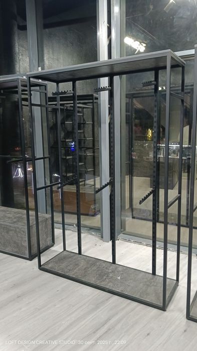 Лофт мебель магазин вешалки полки одежды kiyin dukon uchun jovonlar