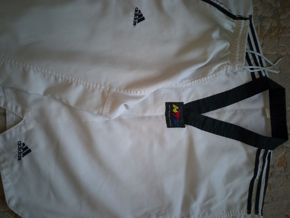 набор одежды для тренировок