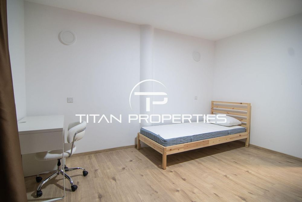 Луксозен тристаен апартамент в Супер Център