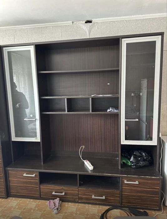 Шкаф тв зона с полками