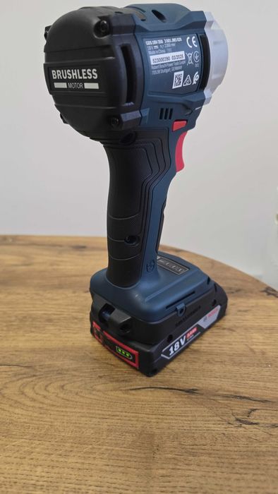 Surubelnita impact Bosch GDS 18V-350