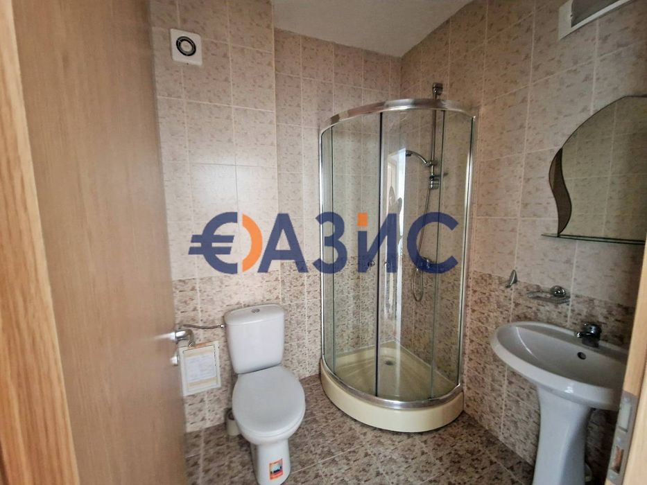 Продава се Двустаен апартамент в к.к. Слънчев бряг - 46 кв.м за 1348 €/кв.м - Снимка #9